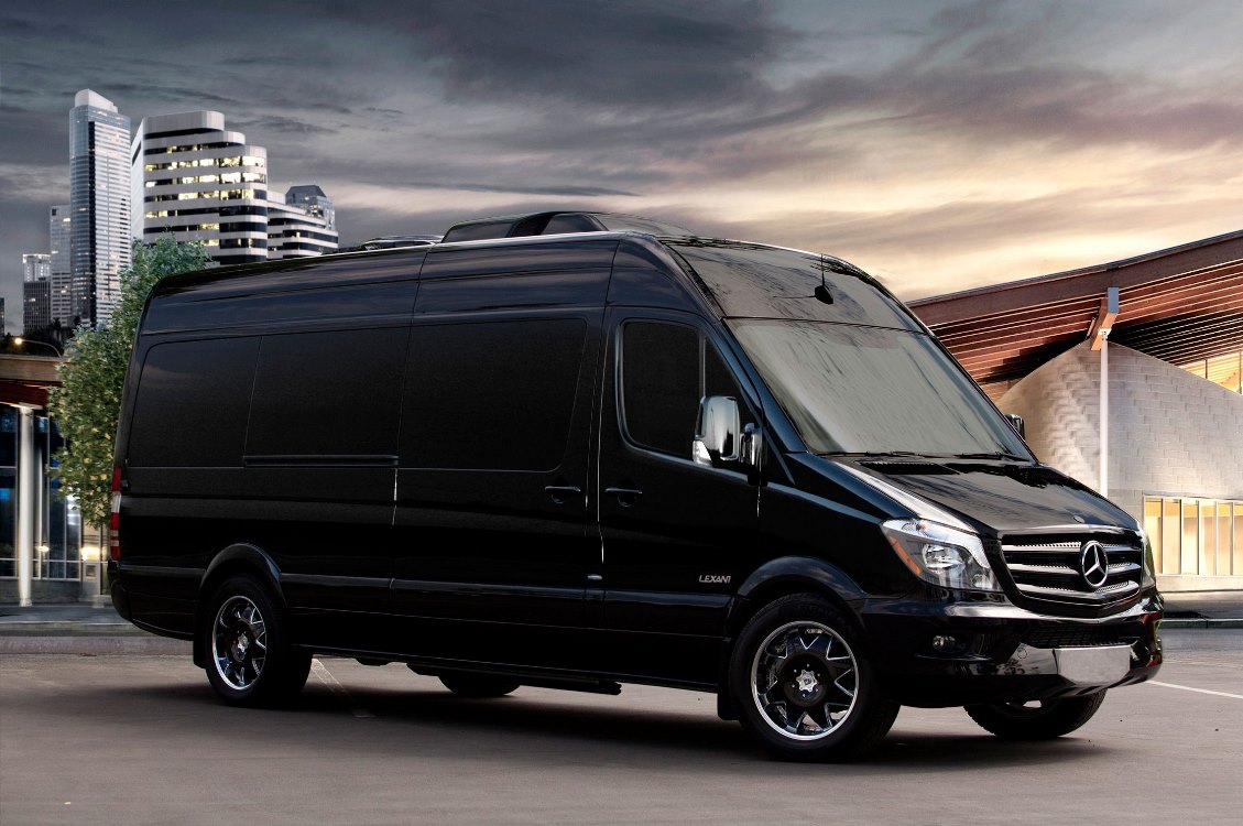 Luxury Car Service in Vancouver BC with Experienced Chauffeurs
